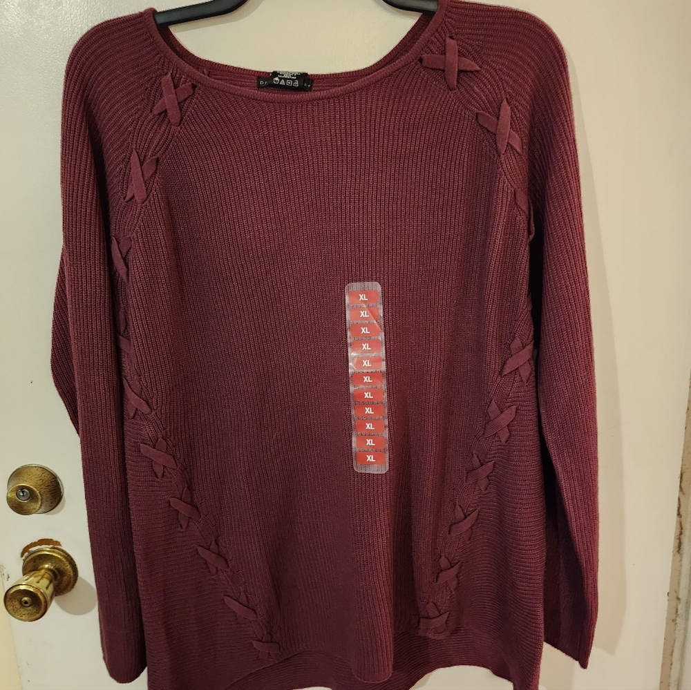 Design History Womens Sweater w Criss Cross Ribbon Design in Rich Berry (NWT) XL